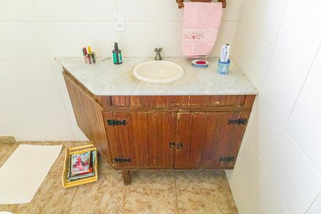 Casa à venda com 400m², 4 quartos e 15 vagas Casa à venda com 400m², 4 quartos e 15 vagassuite