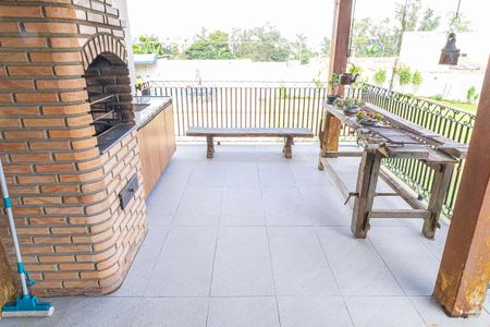 Casa à venda com 400m², 4 quartos e 15 vagas Casa à venda com 400m², 4 quartos e 15 vagasÁrea gourmet