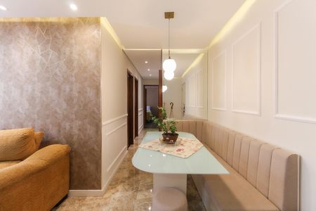 Sala de apartamento à venda com 3 quartos, 64m² em Itaquera, São Paulo