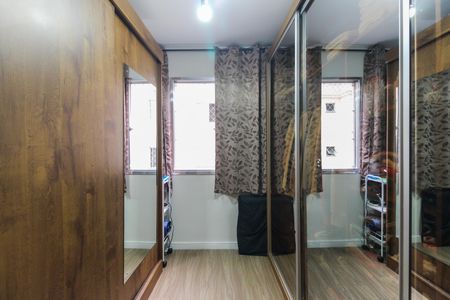 Apartamento à venda com 64m², 3 quartos e 1 vagaQuarto 2