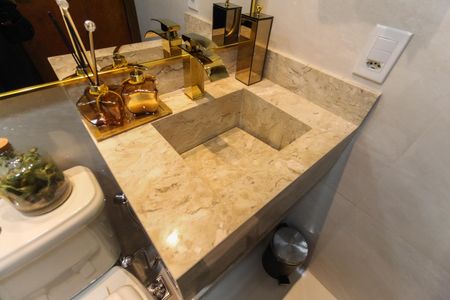 Apartamento à venda com 64m², 3 quartos e 1 vagaBanheiro Social