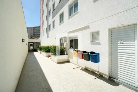 Apartamento à venda com 34m², 2 quartos e sem vagaÁrea comum