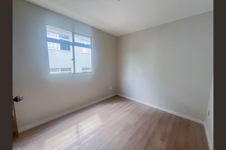 Apartamento para alugar com 3 quartos, 91m² em Palmares, Belo Horizonte