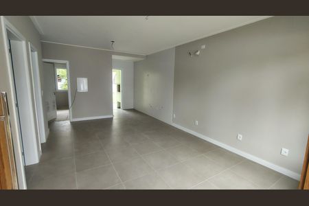 Casa à venda com 3 quartos, 69m² em Guarujá, Porto Alegre