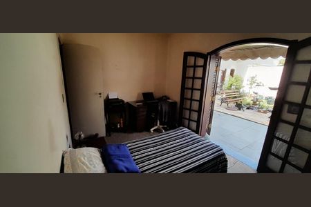 Casa para alugar com 249m², 3 quartos e 4 vagasQuarto 1