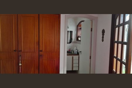 Casa para alugar com 249m², 3 quartos e 4 vagasCloset