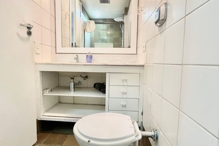 Apartamento para alugar com 109m², 3 quartos e 2 vagas Apartamento para alugar com 109m², 3 quartos e 2 vagasSUITE