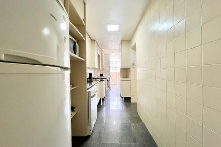 Apartamento para alugar com 109m², 3 quartos e 2 vagas Apartamento para alugar com 109m², 3 quartos e 2 vagasCOZINHA
