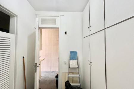 Apartamento para alugar com 109m², 3 quartos e 2 vagas Apartamento para alugar com 109m², 3 quartos e 2 vagasQuarto de Serviço