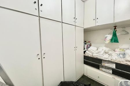 Apartamento para alugar com 109m², 3 quartos e 2 vagas Apartamento para alugar com 109m², 3 quartos e 2 vagasQuarto de Serviço