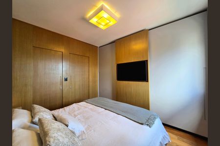 Apartamento à venda com 120m², 3 quartos e 1 vagaSuíte