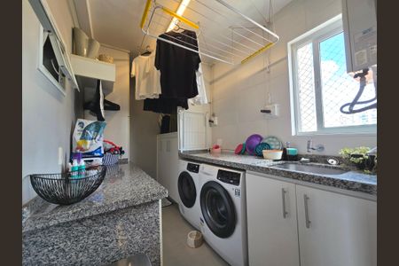 Apartamento à venda com 120m², 3 quartos e 1 vagaÁrea de Serviço