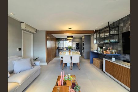 Apartamento à venda com 120m², 3 quartos e 1 vagaSala