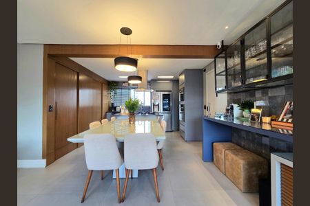 Apartamento à venda com 120m², 3 quartos e 1 vagaSala