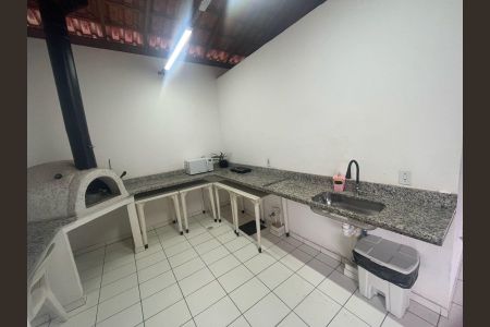Apartamento para alugar com 49m², 2 quartos e sem vagaÁrea externa