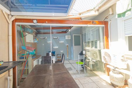 Casa de Condomínio à venda com 2 quartos, 80m² em Rio Branco, Canoas