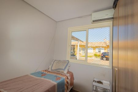 Casa de condomínio à venda com 80m², 2 quartos e 2 vagasQuarto