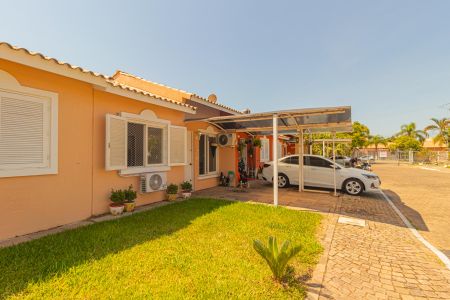 Casa de condomínio à venda com 80m², 2 quartos e 2 vagasFachada