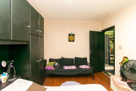 Casa à venda com 202m², 4 quartos e 2 vagasQuarto 2