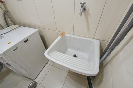 Apartamento para alugar com 68m², 2 quartos e 1 vaga Apartamento para alugar com 68m², 2 quartos e 1 vagaÁrea de serviço