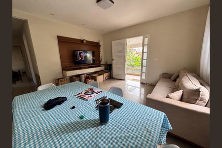 Casa para alugar com 130m², 3 quartos e 1 vagaSala