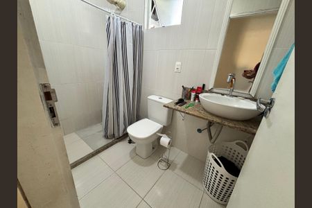 Casa para alugar com 130m², 3 quartos e 1 vagaBanheiro