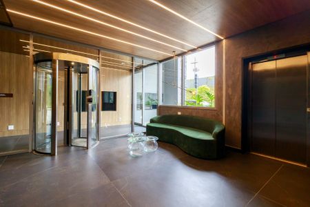 Apartamento à venda com 167m², 3 quartos e 3 vagas Apartamento à venda com 167m², 3 quartos e 3 vagasHall de Entrada