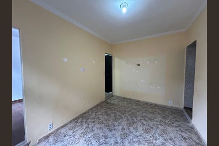 Sala de casa para alugar com 2 quartos, 60m² em Osvaldo Cruz, Rio de Janeiro