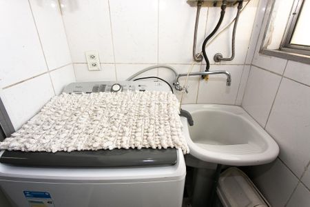 Apartamento à venda com 63m², 3 quartos e 1 vagaÁrea de Serviço