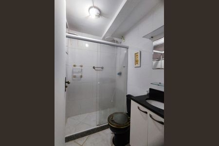 Apartamento para alugar com 60m², 2 quartos e 1 vaga Apartamento para alugar com 60m², 2 quartos e 1 vagaBanheiro da Suíte
