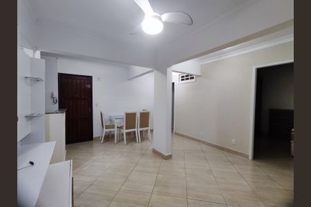 Sala de apartamento à venda com 2 quartos, 60m² em Recreio dos Bandeirantes, Rio de Janeiro
