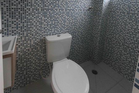 Apartamento para alugar com 99m², 2 quartos e 1 vaga Apartamento para alugar com 99m², 2 quartos e 1 vagaBanheiro de Serviço