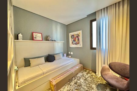 Quarto 1 de apartamento à venda com 3 quartos, 110m² em Cidade Jardim, Belo Horizonte