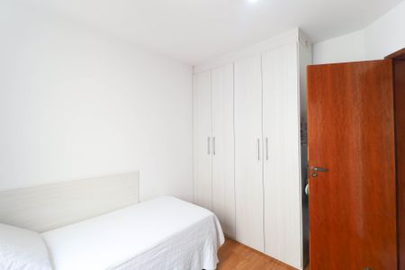 Casa de condomínio para alugar com 92m², 3 quartos e 1 vaga