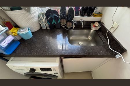 Apartamento à venda com 80m², 3 quartos e 2 vagasÁrea de Serviço