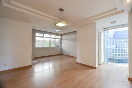 Apartamento para alugar com 140m², 3 quartos e 1 vagaSala 2 Ambientes