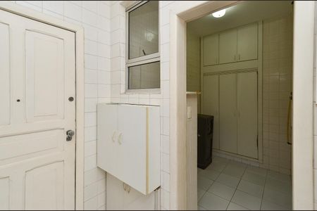Apartamento para alugar com 140m², 3 quartos e 1 vagaQuarto de Serviço