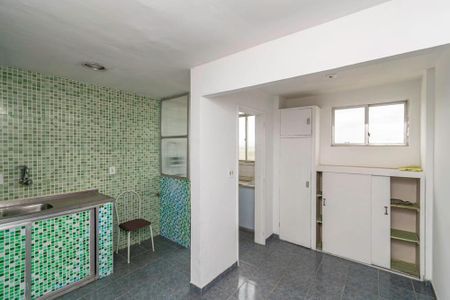 Apartamento para alugar com 80m², 2 quartos e 1 vaga Apartamento para alugar com 80m², 2 quartos e 1 vagaCozinha