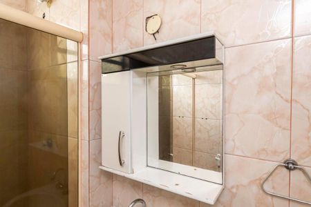 Apartamento para alugar com 80m², 2 quartos e 1 vaga Apartamento para alugar com 80m², 2 quartos e 1 vagaBanheiro