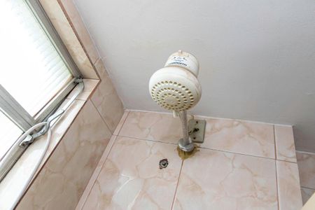 Apartamento para alugar com 80m², 2 quartos e 1 vaga Apartamento para alugar com 80m², 2 quartos e 1 vagaBanheiro