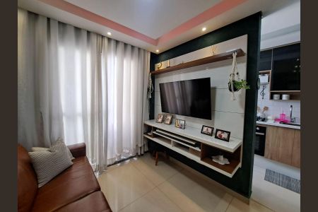 Sala de apartamento para alugar com 2 quartos, 50m² em Padroeira, Osasco