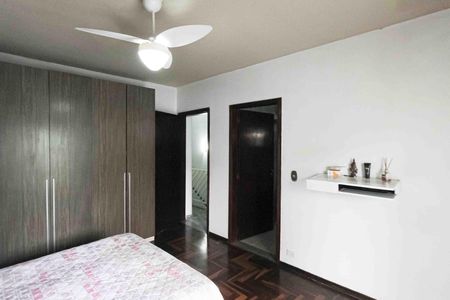 Casa à venda com 192m², 3 quartos e 2 vagas