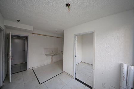 Sala de apartamento para alugar com 2 quartos, 44m² em Parque São Lourenço, São Paulo