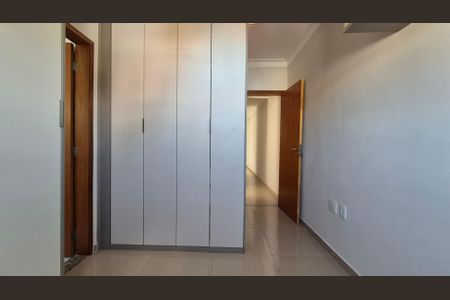 Apartamento à venda com 155m², 2 quartos e 2 vagasSuíte