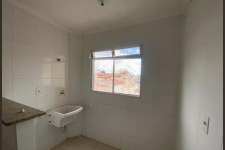 Área de serviço de apartamento para alugar com 2 quartos, 52m² em Vila Nova Bonsucesso, Guarulhos