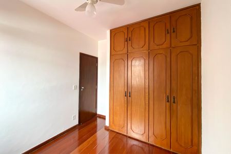 Quarto 2 de apartamento para alugar com 2 quartos, 76m² em Cidade Nova, Belo Horizonte