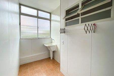 Apartamento para alugar com 76m², 2 quartos e 1 vagaÁrea de Serviço