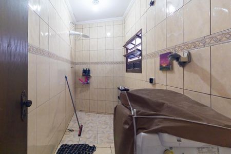 Banheiro de casa para alugar com 2 quartos, 120m² em Jardim Rodolfo Pirani, São Paulo