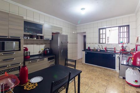 Cozinha de casa para alugar com 2 quartos, 120m² em Jardim Rodolfo Pirani, São Paulo