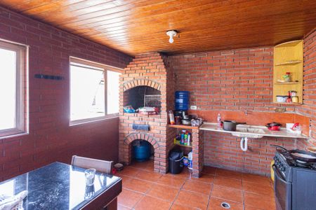 Casa à venda com 350m², 7 quartos e 8 vagas Casa à venda com 350m², 7 quartos e 8 vagasSala